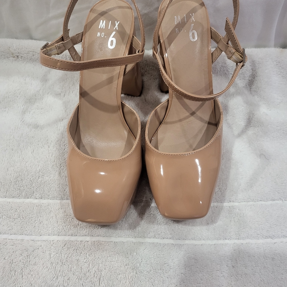 Beige/Skintone Closed-Toe Slingback Platforms
